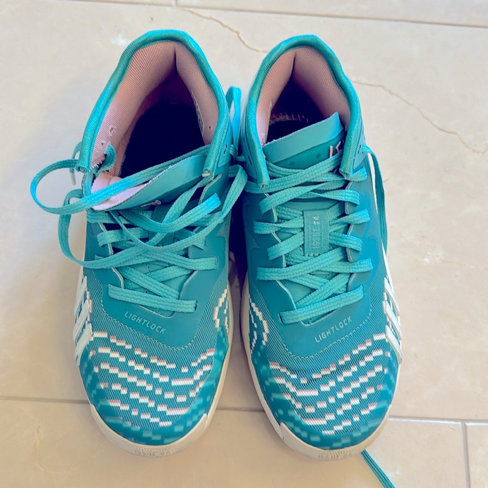 Under Armour basketball shoes.